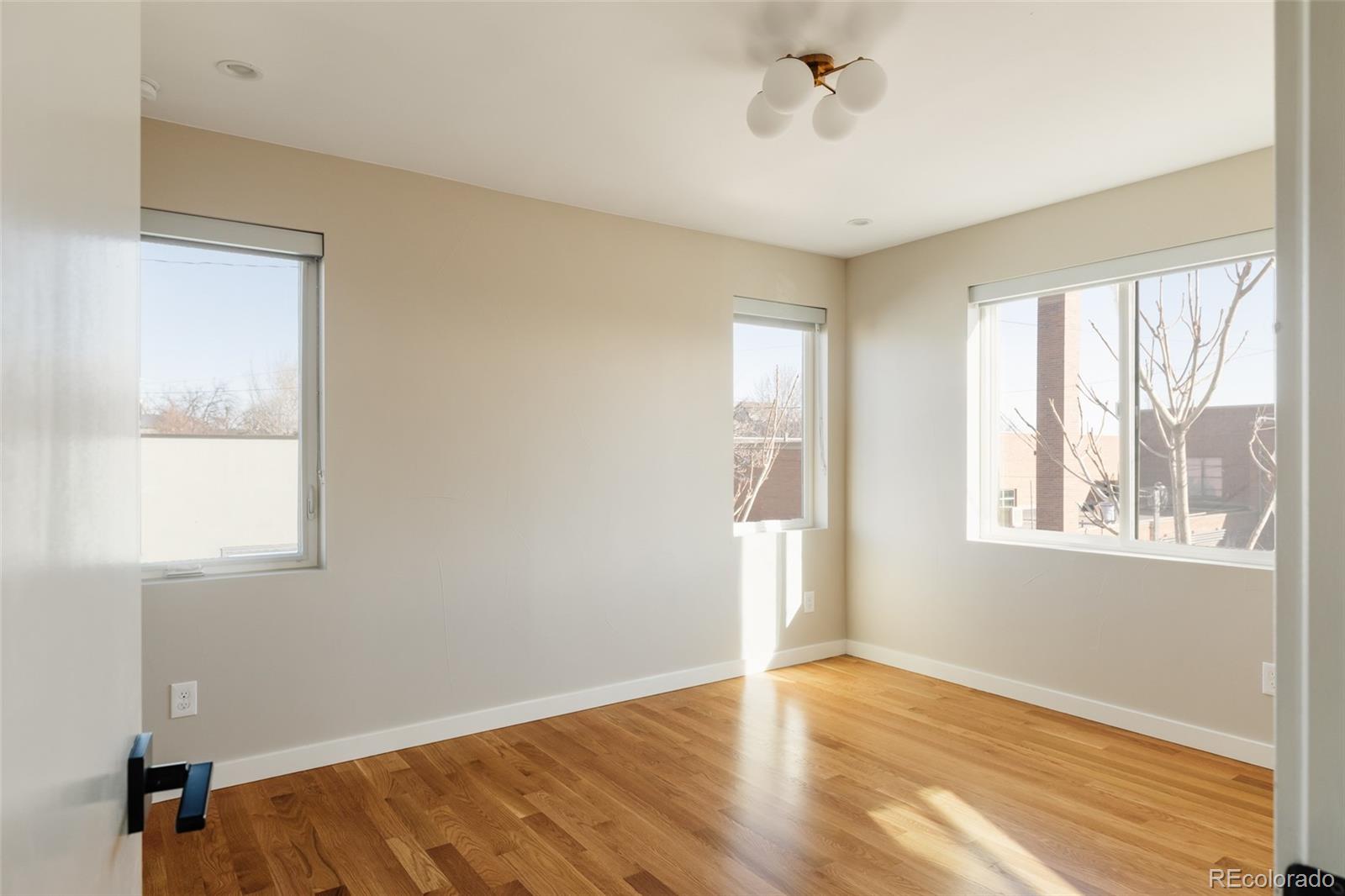 MLS Image #31 for 1735 w 34th avenue,denver, Colorado