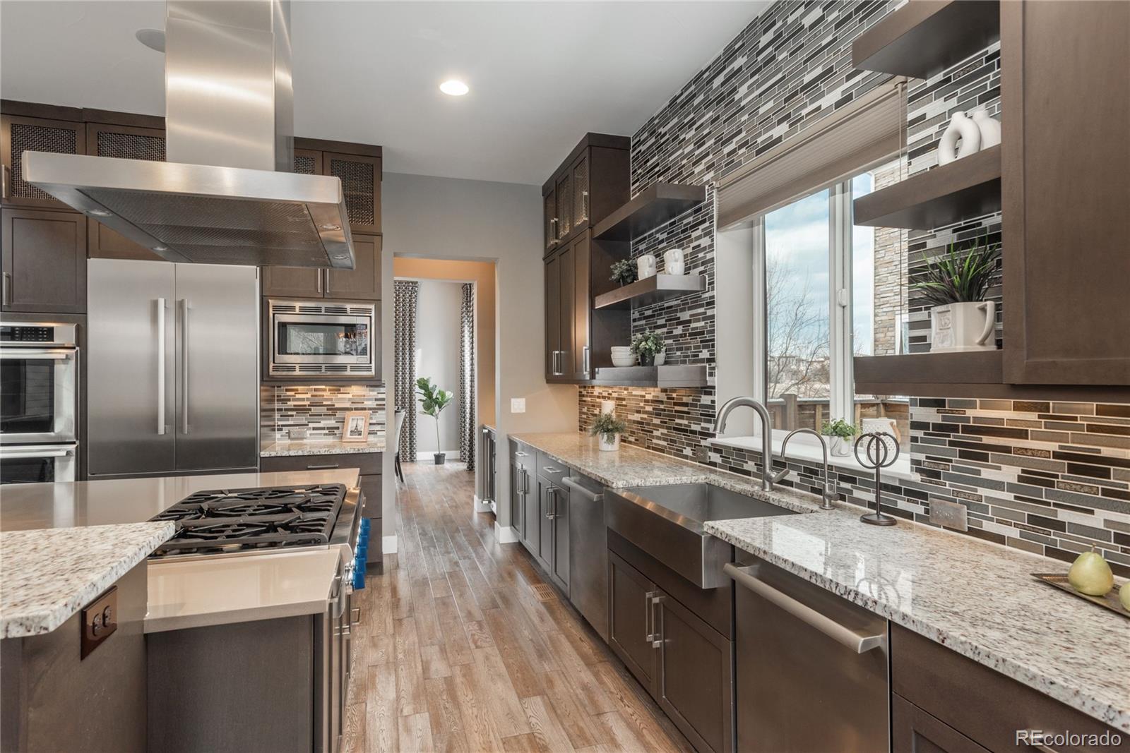 MLS Image #10 for 8802 e 53rd avenue,denver, Colorado