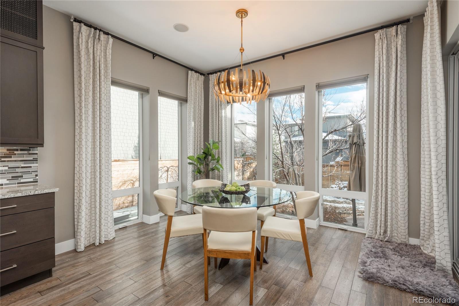 MLS Image #13 for 8802 e 53rd avenue,denver, Colorado