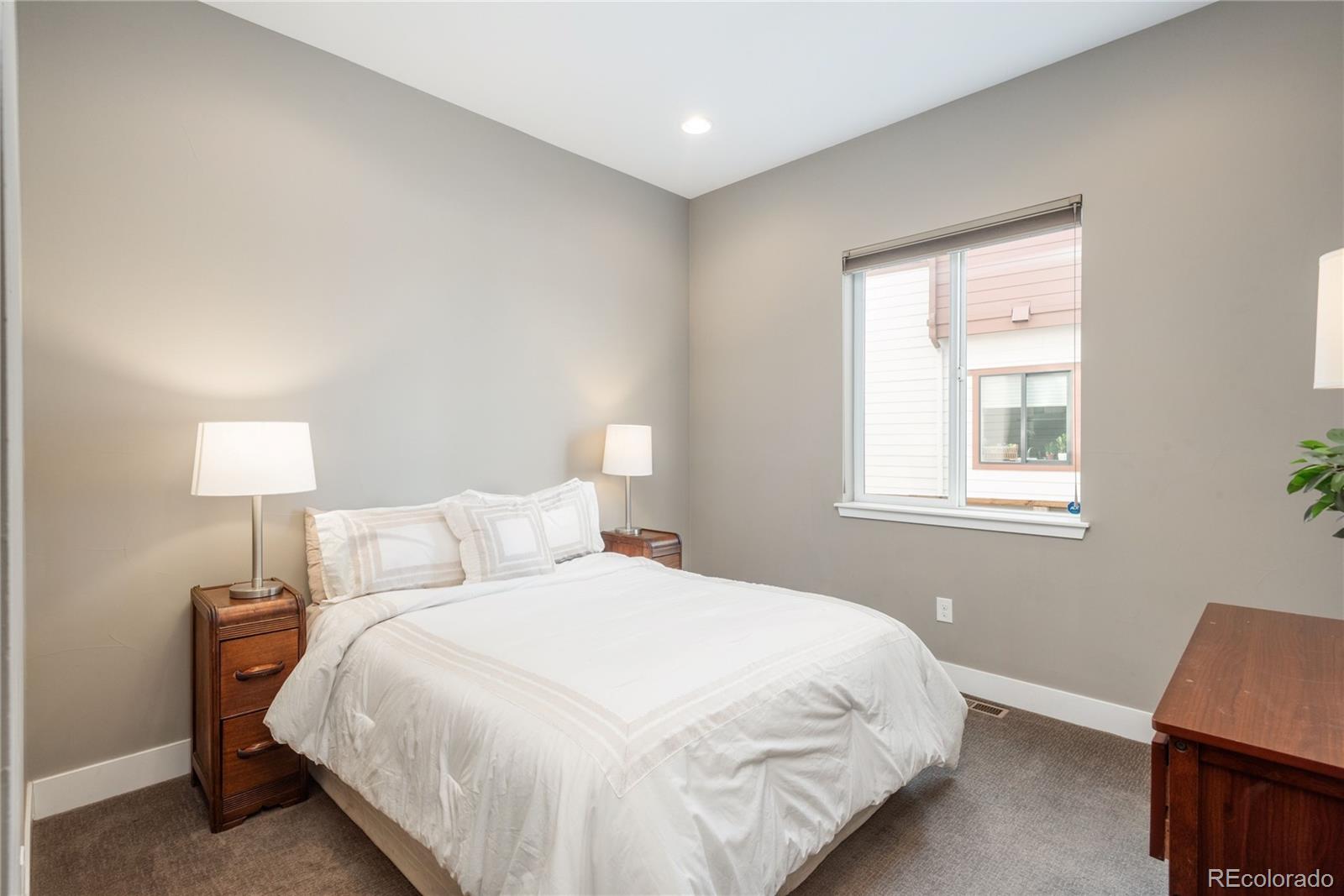 MLS Image #17 for 8802 e 53rd avenue,denver, Colorado
