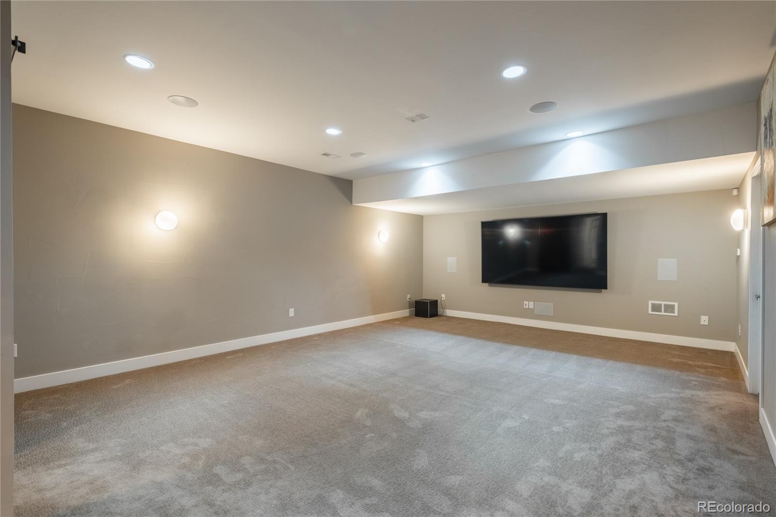 MLS Image #39 for 8802 e 53rd avenue,denver, Colorado