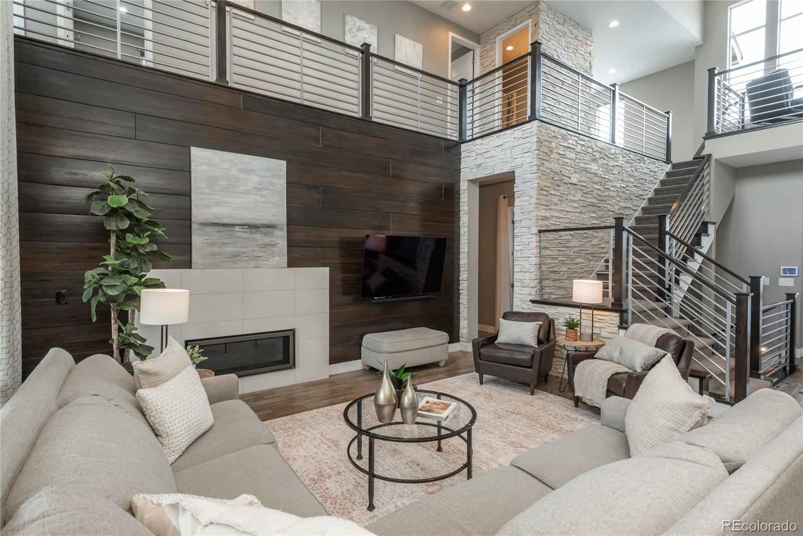 MLS Image #4 for 8802 e 53rd avenue,denver, Colorado