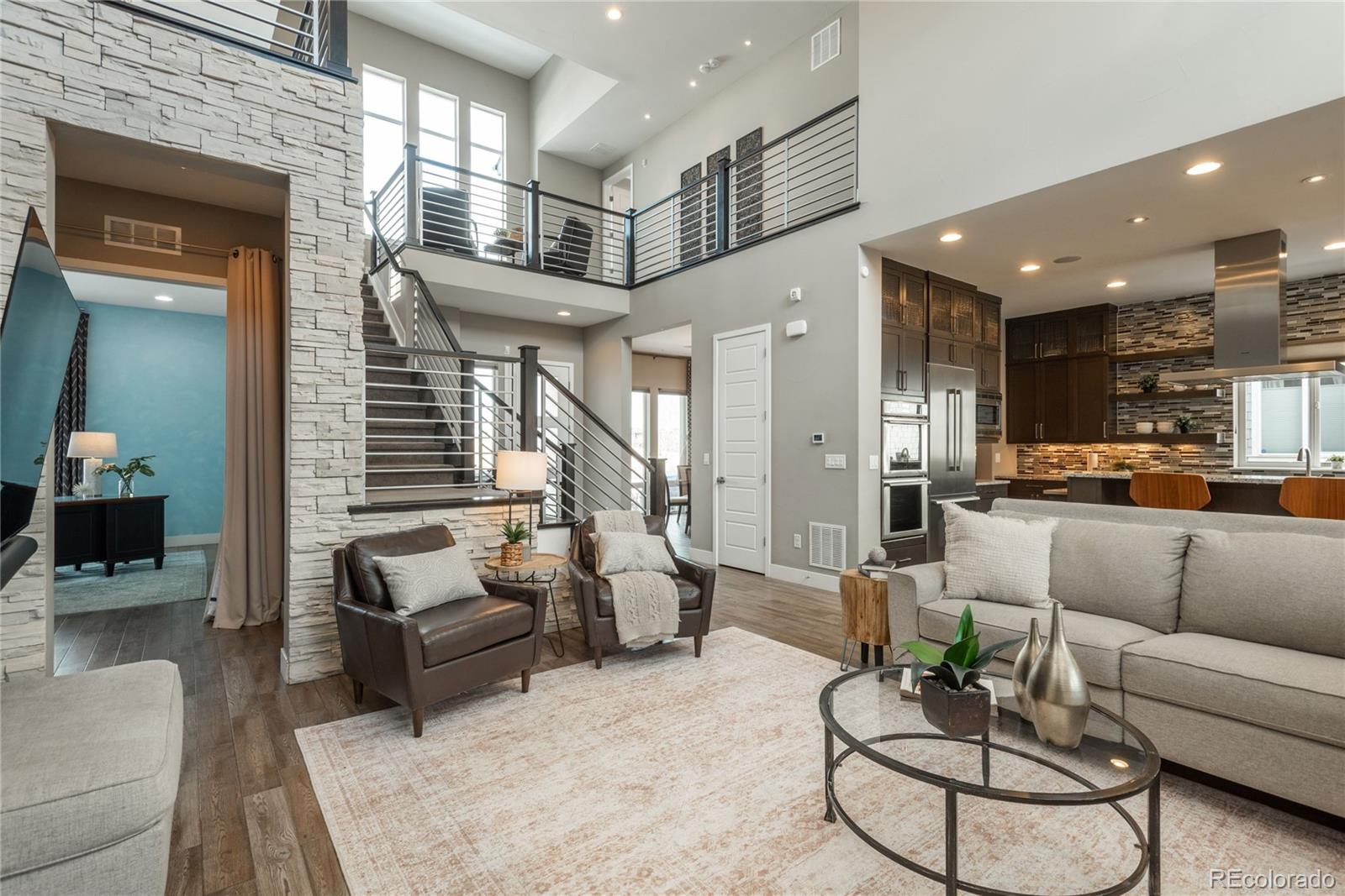 MLS Image #7 for 8802 e 53rd avenue,denver, Colorado