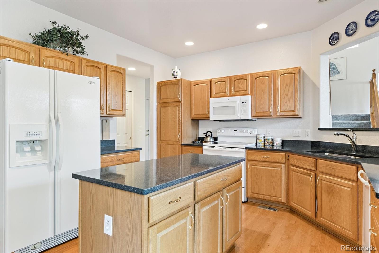 MLS Image #11 for 2582 s troy court,aurora, Colorado