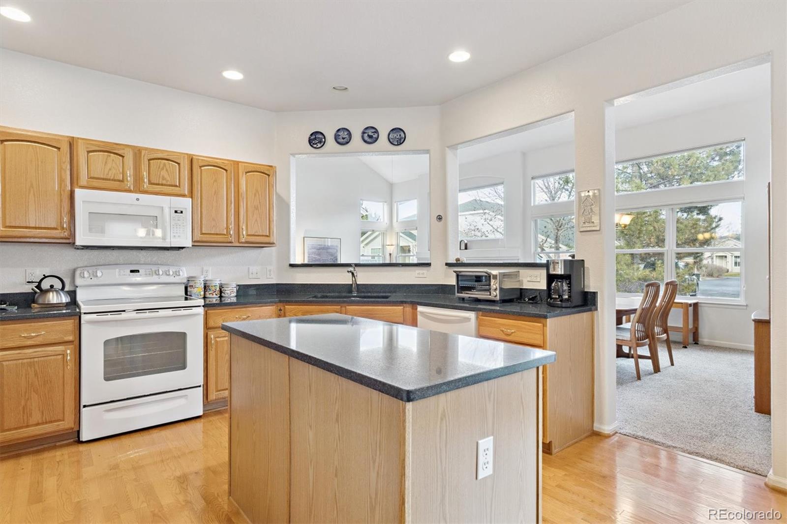 MLS Image #12 for 2582 s troy court,aurora, Colorado