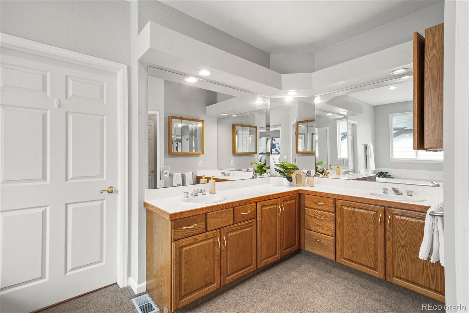 MLS Image #22 for 13342  clayton street,thornton, Colorado