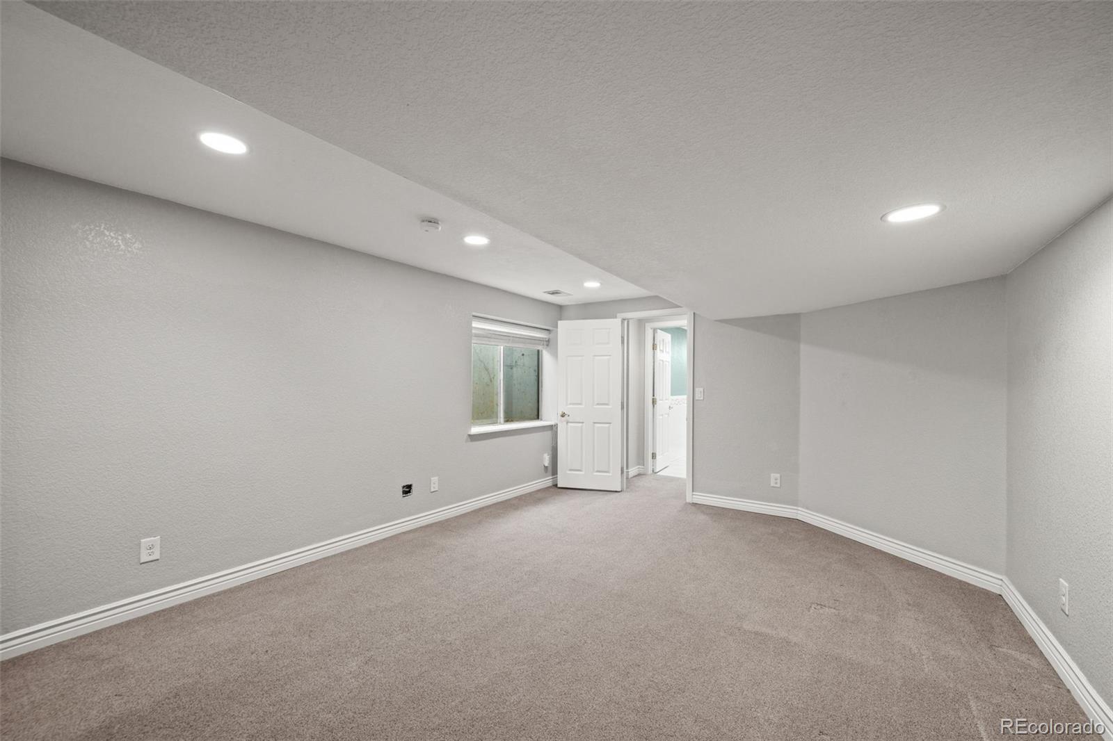 MLS Image #31 for 13342  clayton street,thornton, Colorado