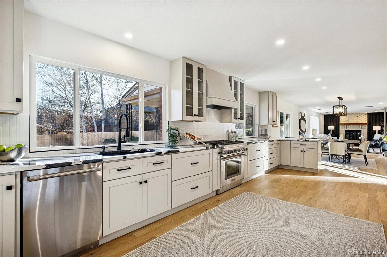MLS Image #10 for 3926 s magnolia way,denver, Colorado