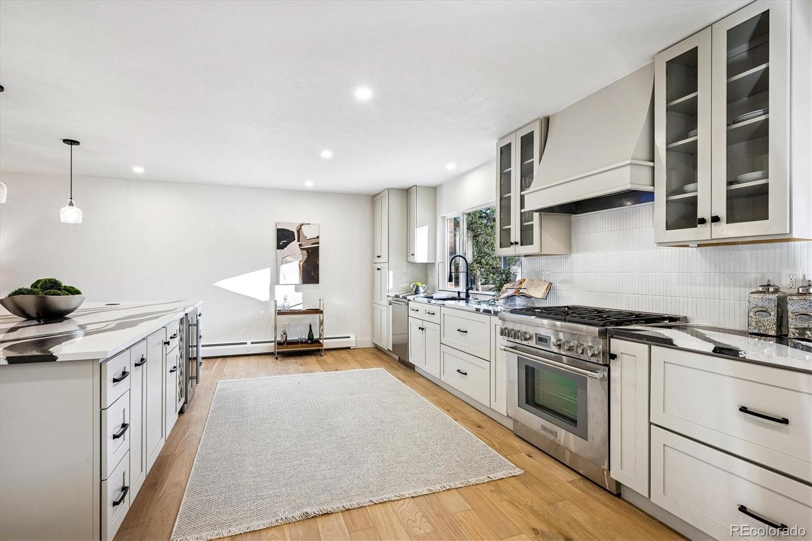 MLS Image #13 for 3926 s magnolia way,denver, Colorado