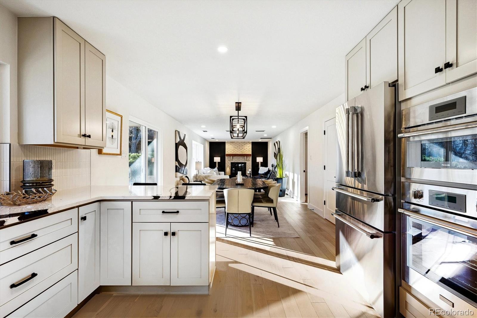 MLS Image #15 for 3926 s magnolia way,denver, Colorado