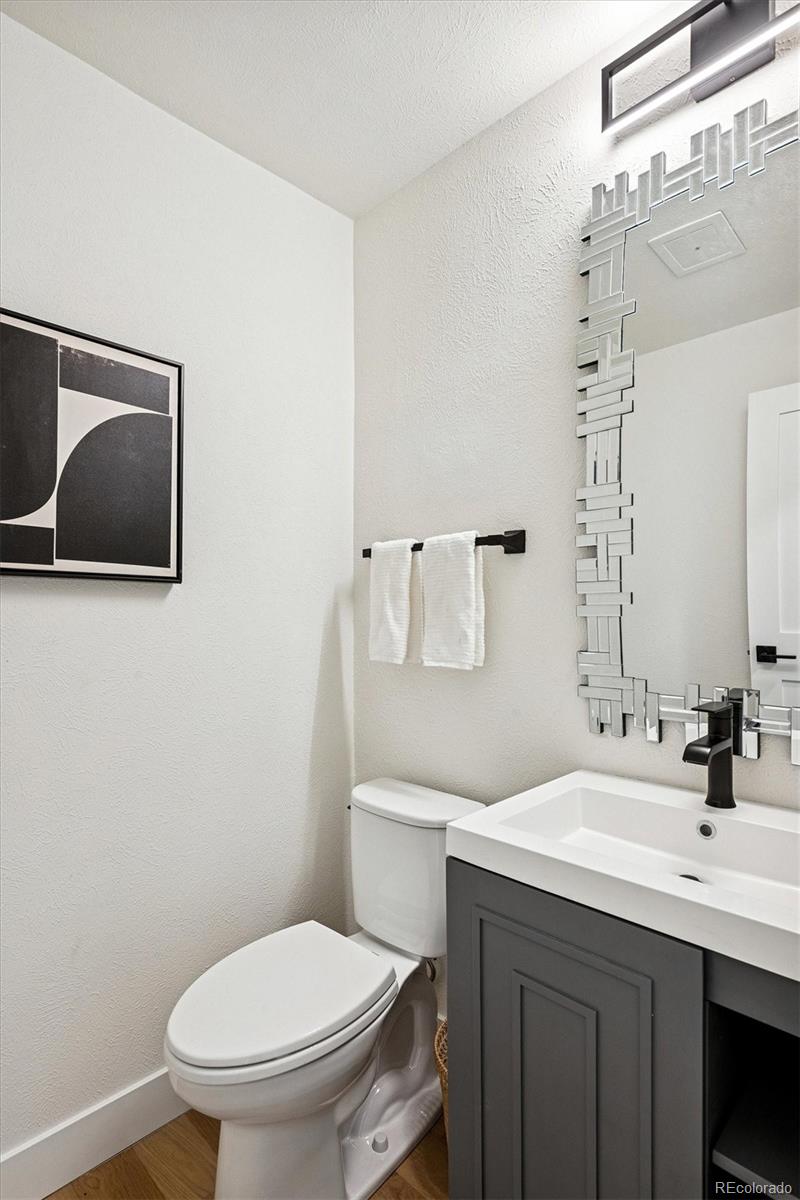 MLS Image #24 for 3926 s magnolia way,denver, Colorado