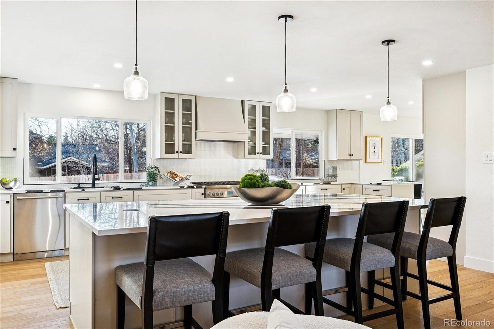 MLS Image #9 for 3926 s magnolia way,denver, Colorado