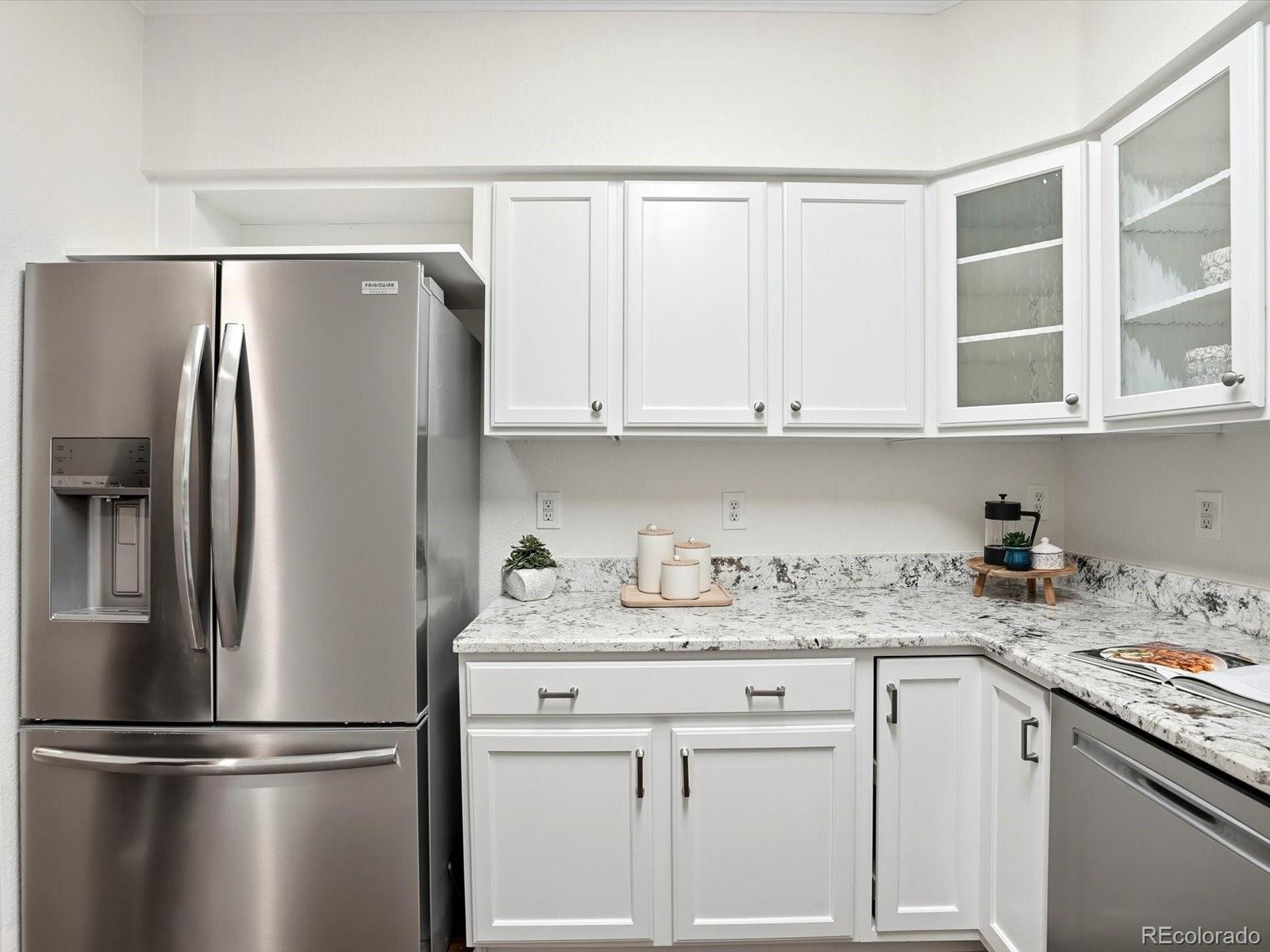 MLS Image #5 for 2896 w riverwalk circle a305,littleton, Colorado