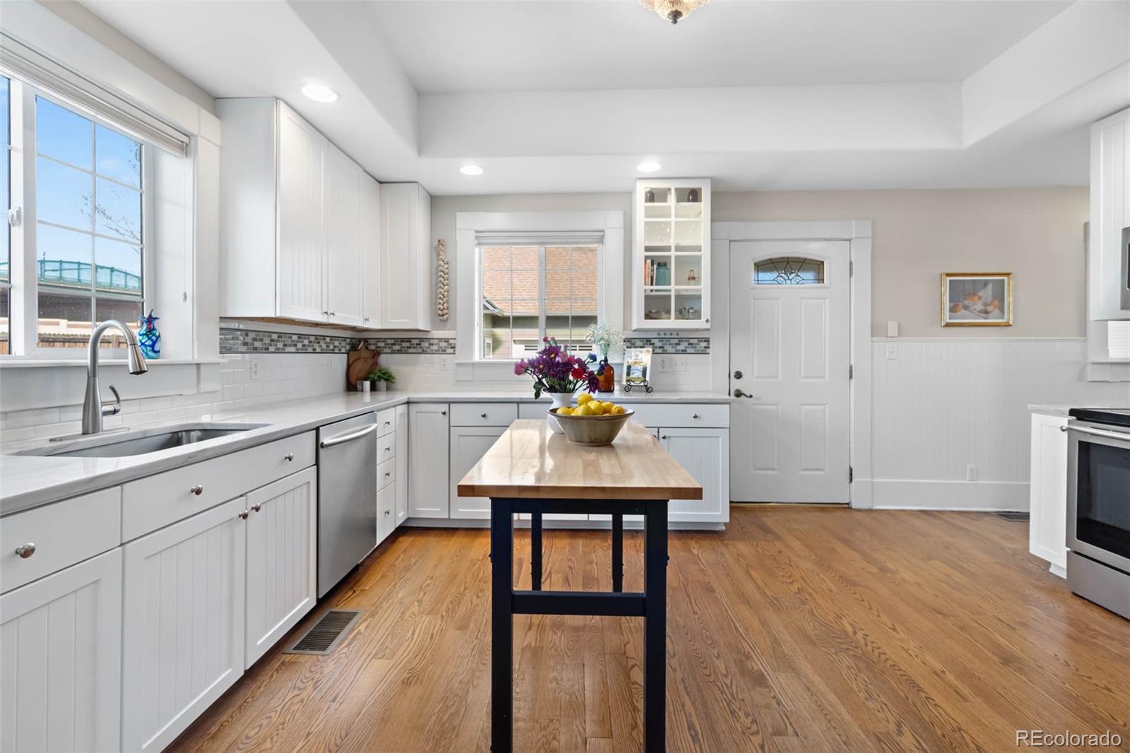 MLS Image #2 for 7996  bradburn boulevard,westminster, Colorado
