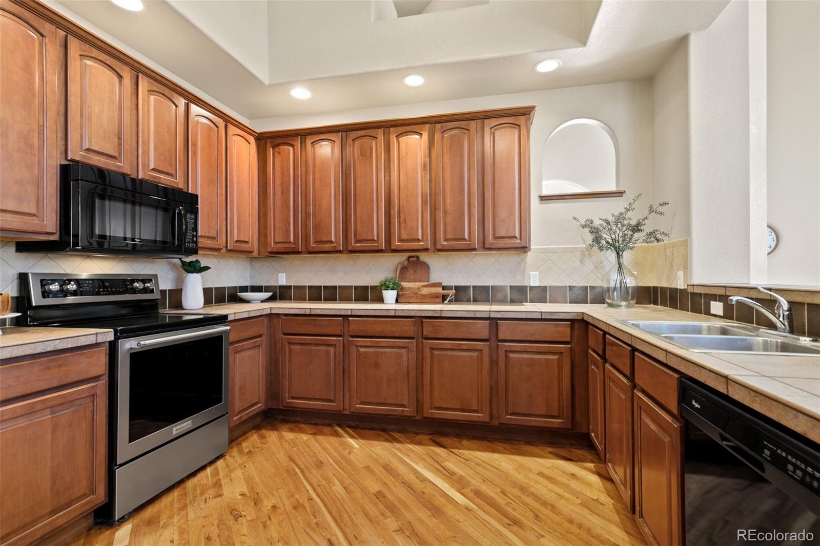 MLS Image #7 for 8746  country creek trail,colorado springs, Colorado
