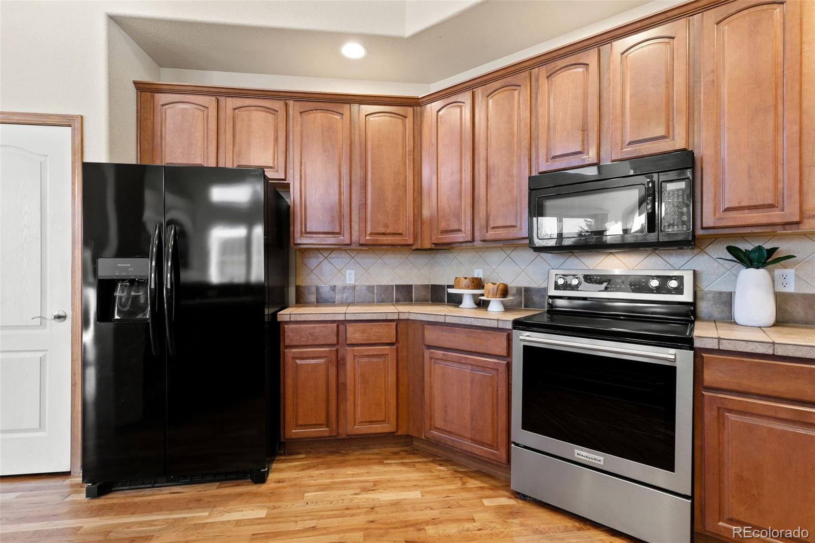 MLS Image #9 for 8746  country creek trail,colorado springs, Colorado