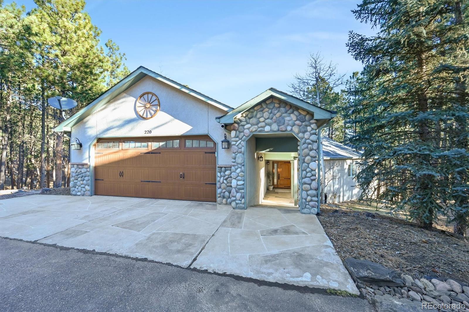 MLS Image #1 for 220  cobblestone way,monument, Colorado