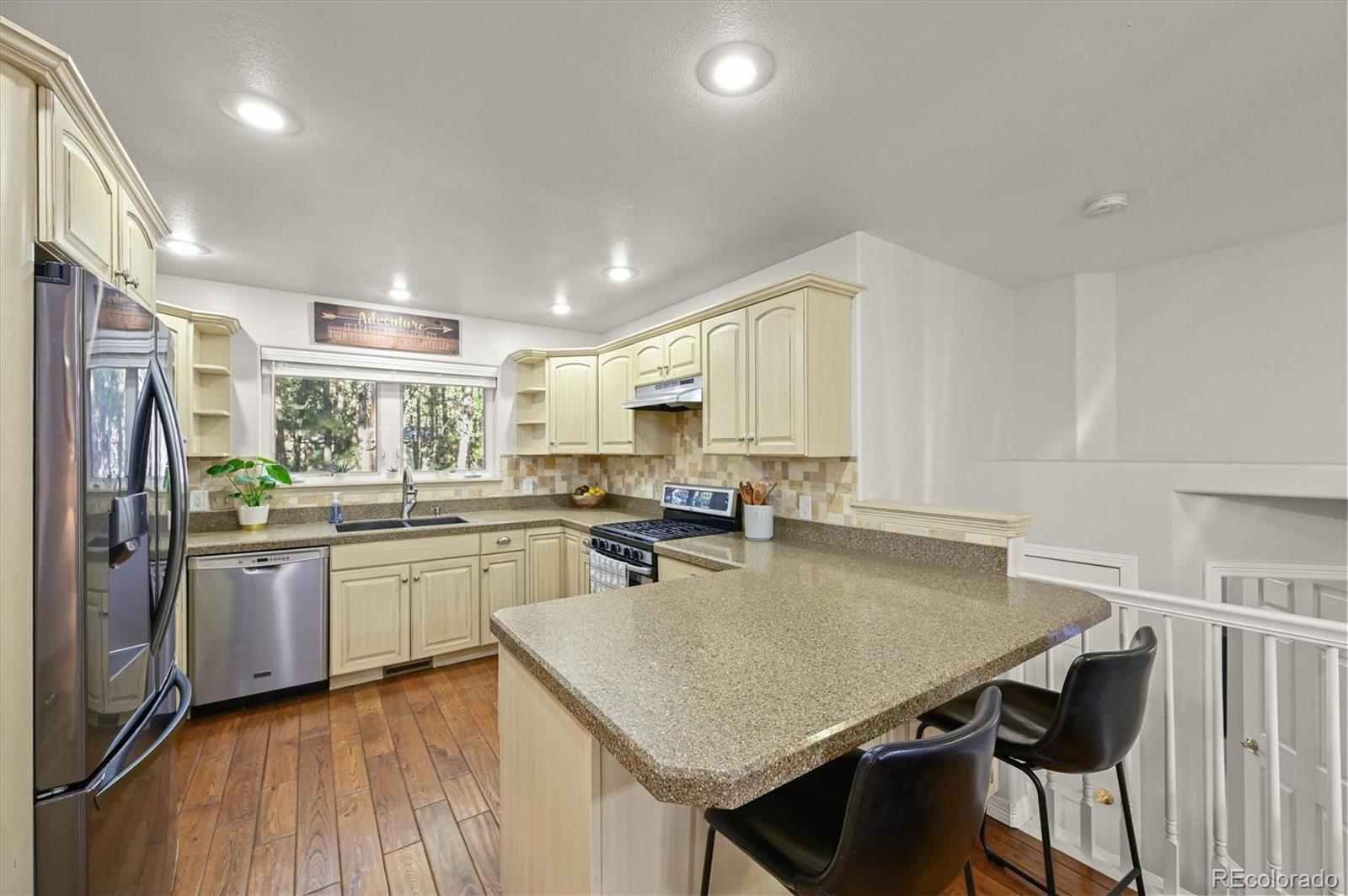 MLS Image #2 for 220  cobblestone way,monument, Colorado