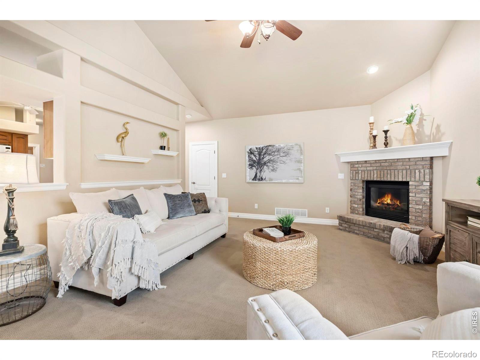 MLS Image #4 for 975  norway maple drive,loveland, Colorado