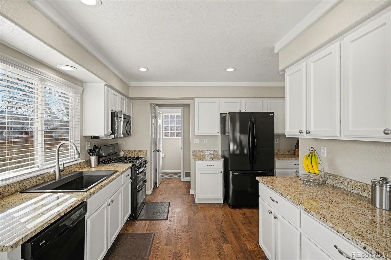 MLS Image #10 for 4764  waldenwood drive,highlands ranch, Colorado
