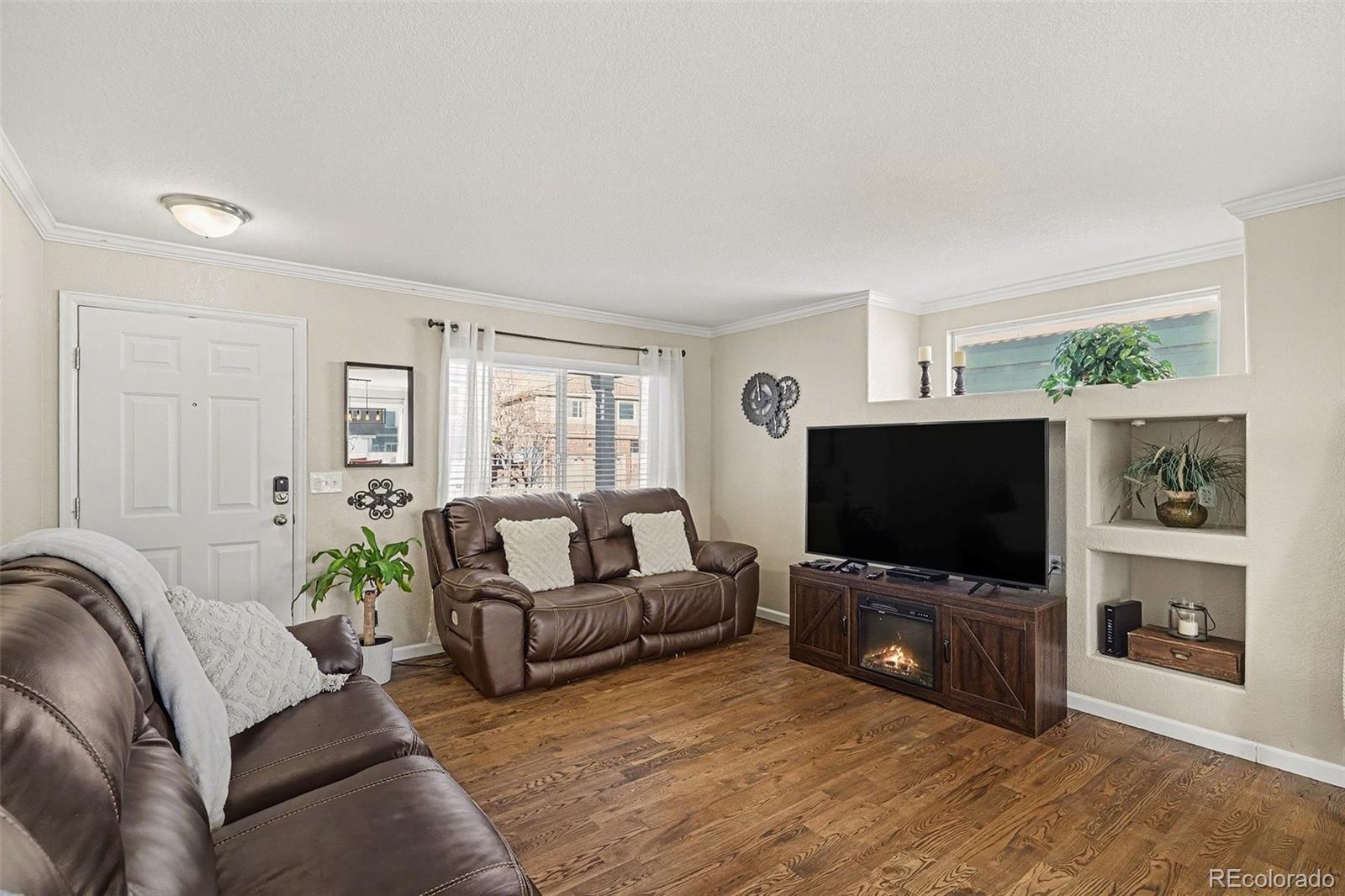 MLS Image #4 for 4764  waldenwood drive,highlands ranch, Colorado