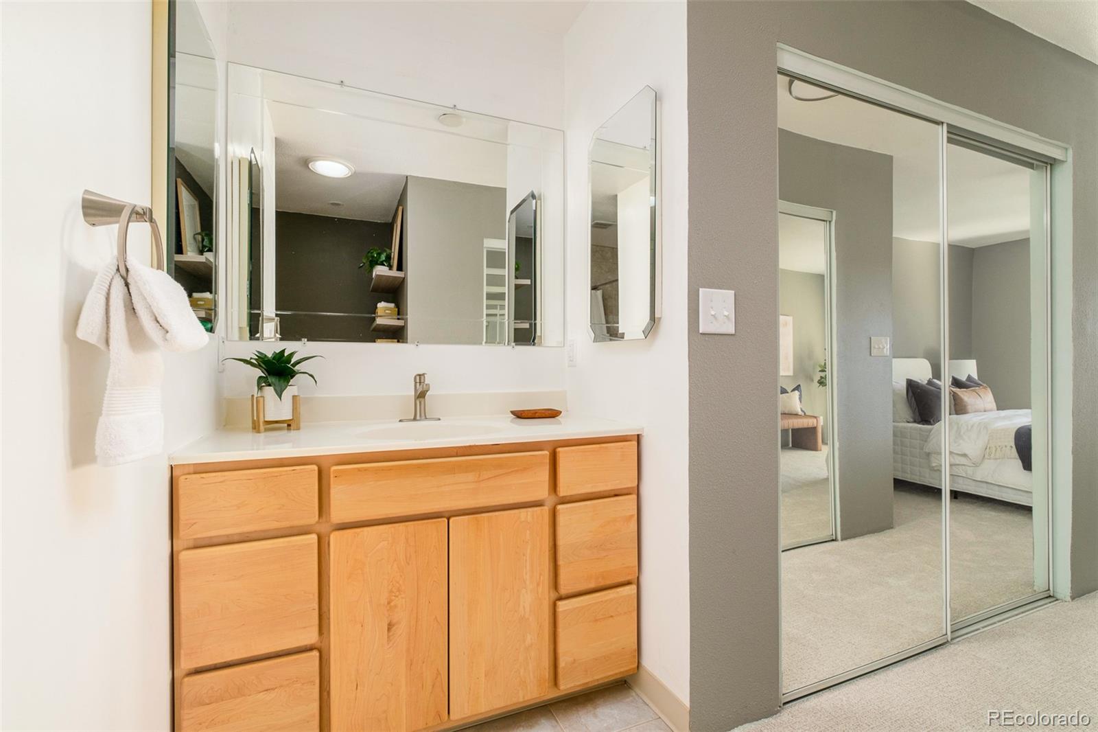MLS Image #13 for 3301 s clay street,englewood, Colorado