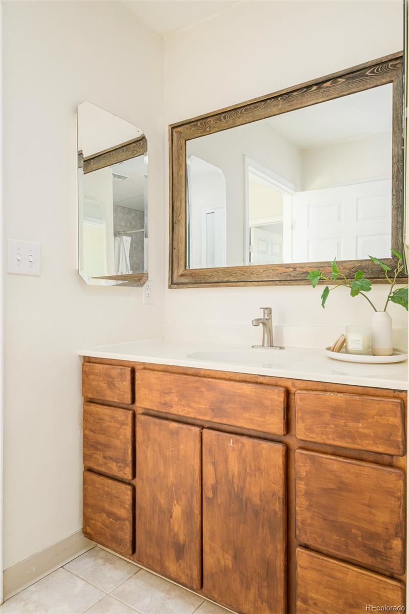 MLS Image #16 for 3301 s clay street,englewood, Colorado