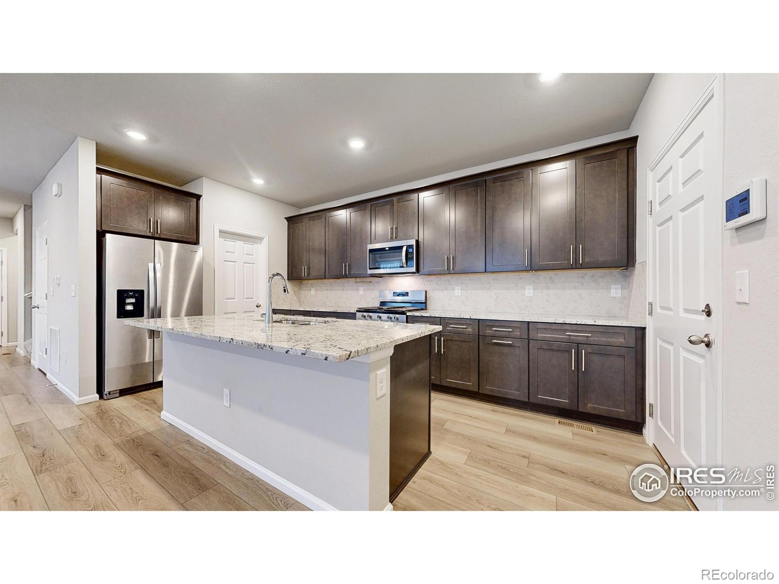 MLS Image #11 for 229 e 4th street,berthoud, Colorado