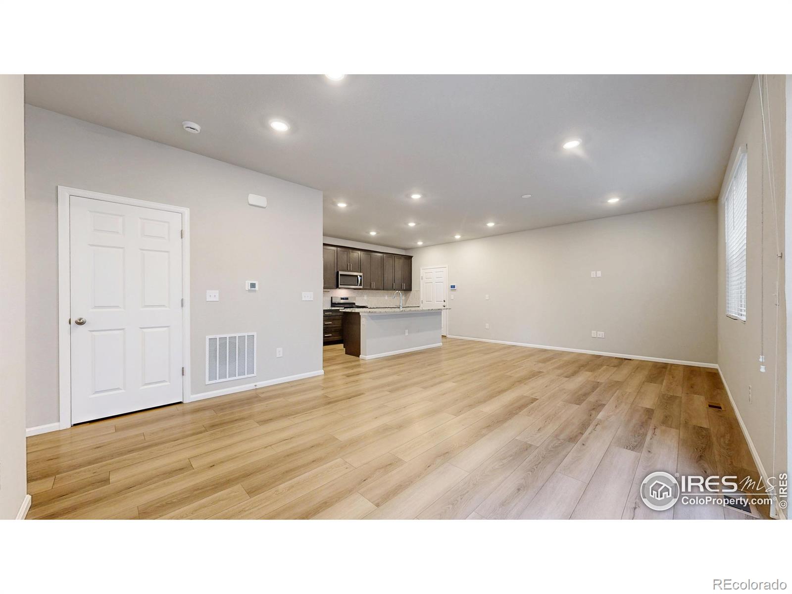 MLS Image #7 for 229 e 4th street,berthoud, Colorado