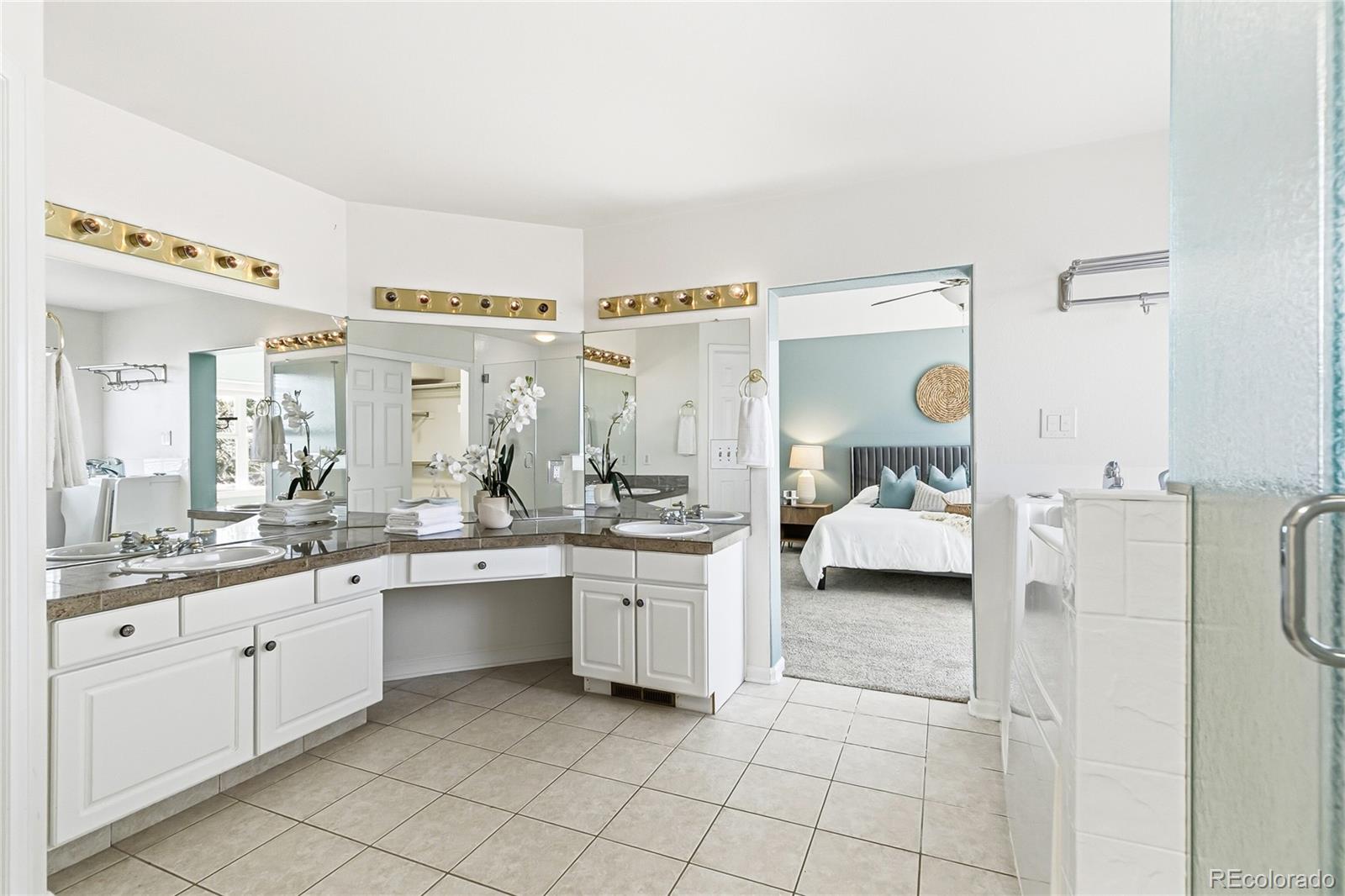 MLS Image #26 for 7605 s platteview drive,littleton, Colorado