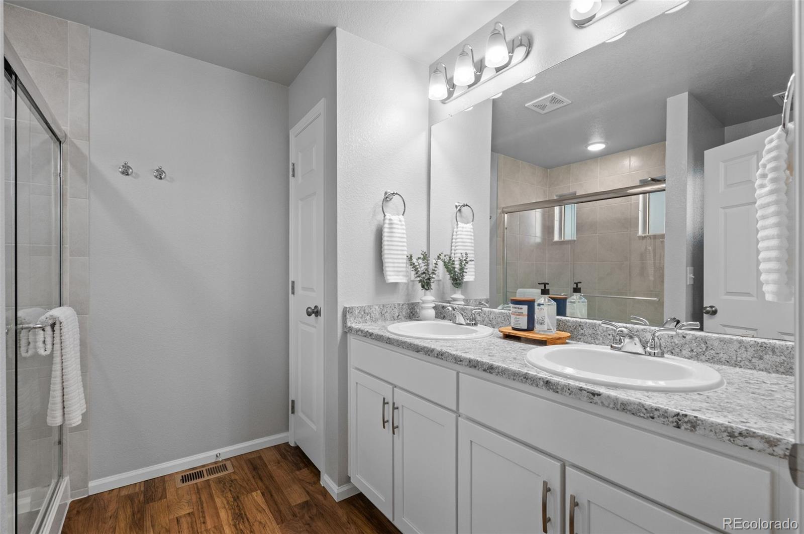 MLS Image #15 for 18050 e 106th avenue,commerce city, Colorado