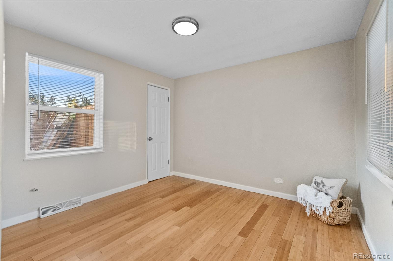 MLS Image #17 for 1569  wabash street,denver, Colorado