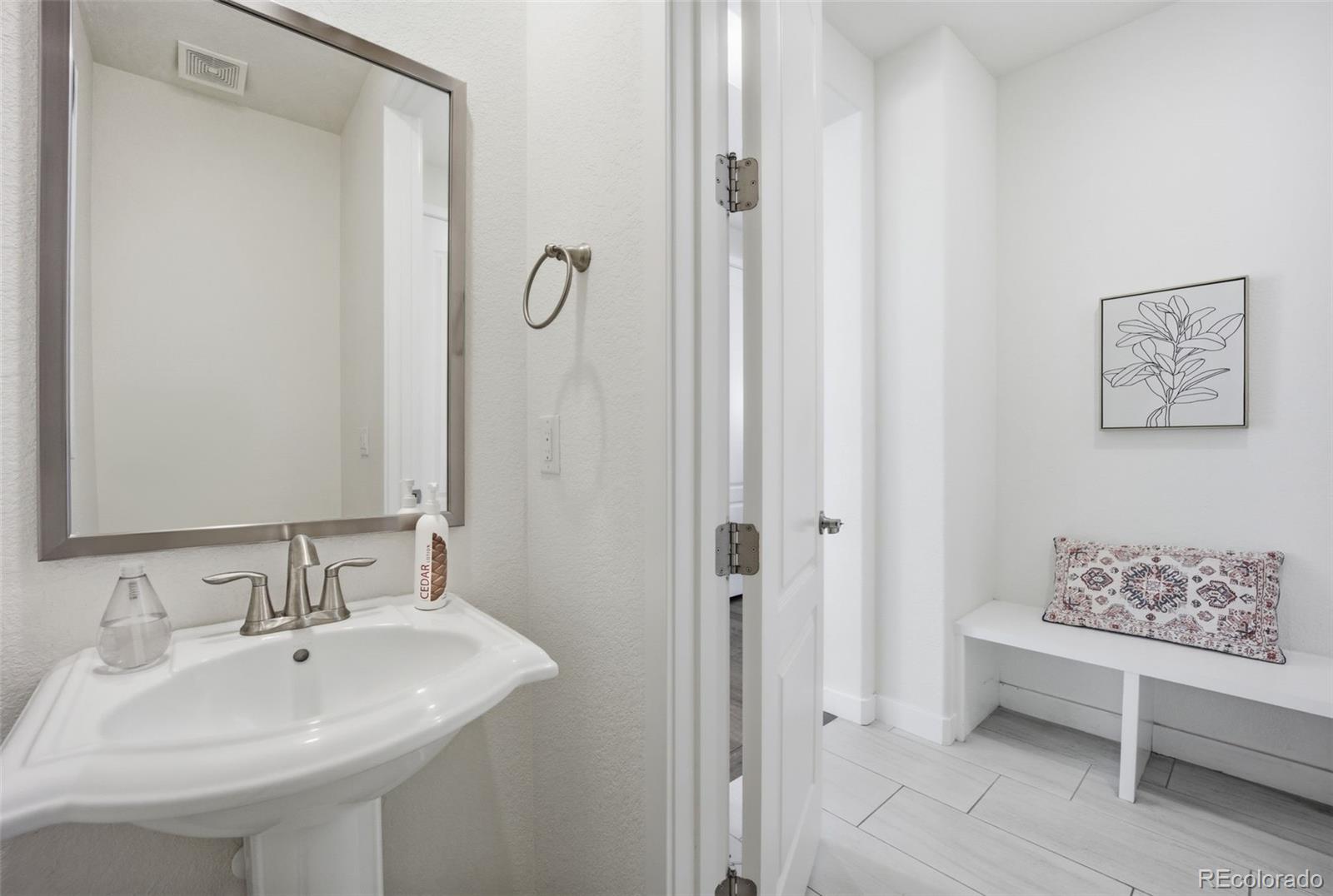 MLS Image #17 for 8255 s vandriver way,aurora, Colorado