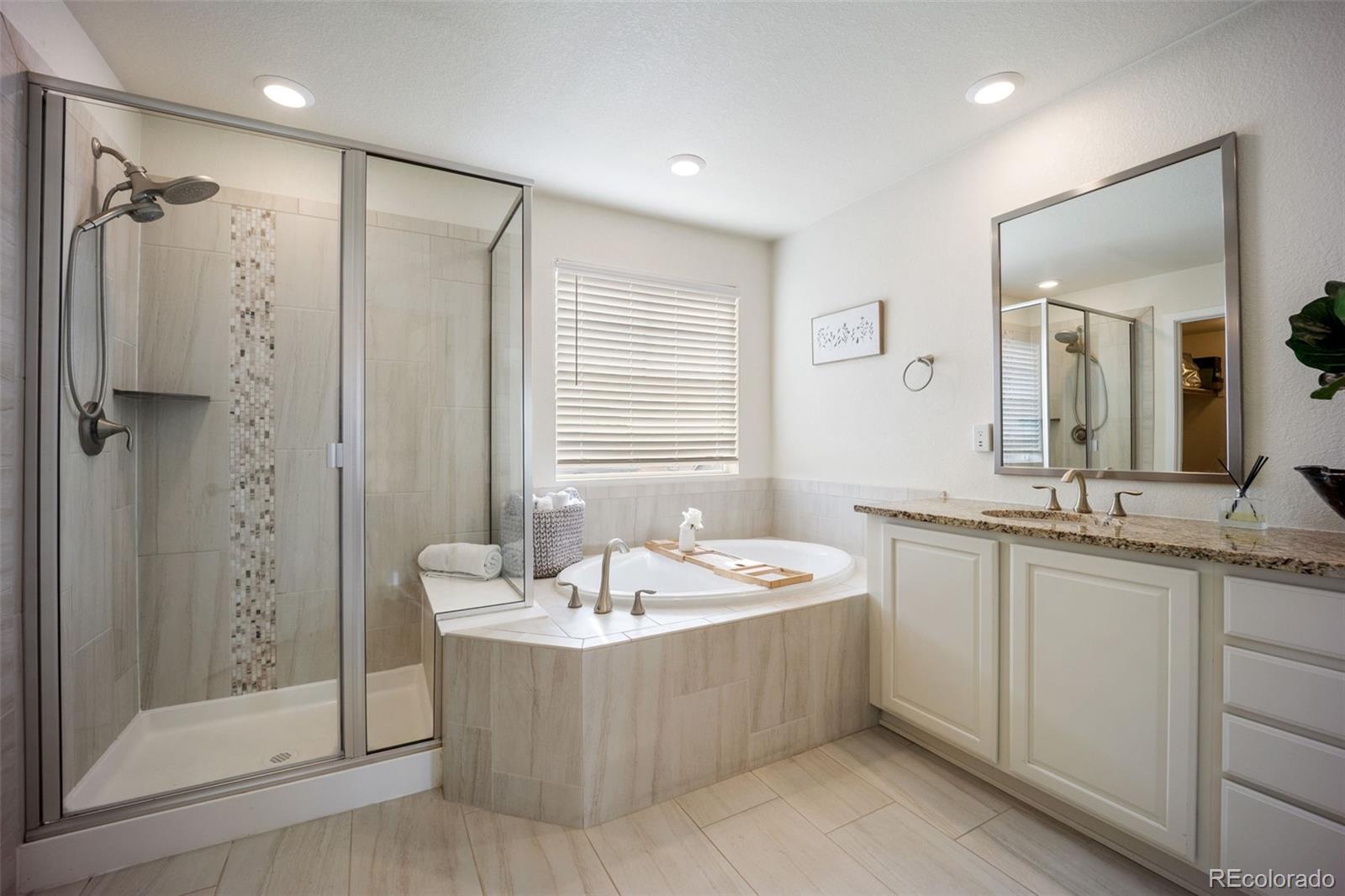 MLS Image #20 for 8255 s vandriver way,aurora, Colorado
