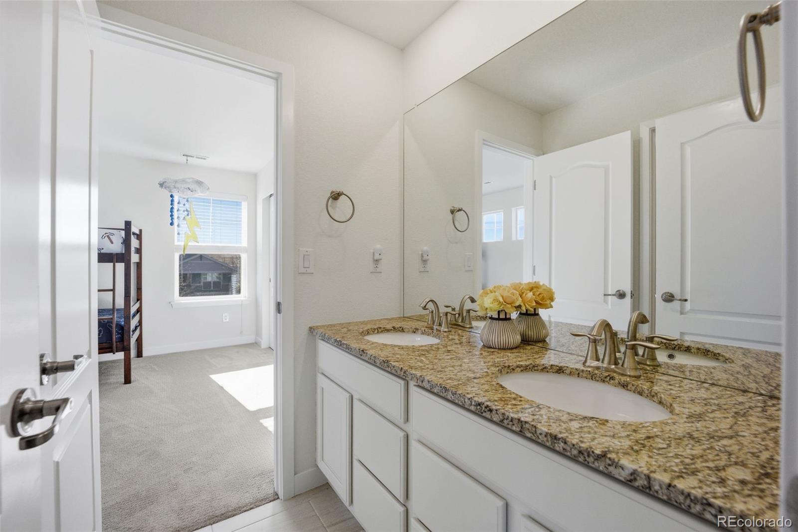 MLS Image #29 for 8255 s vandriver way,aurora, Colorado