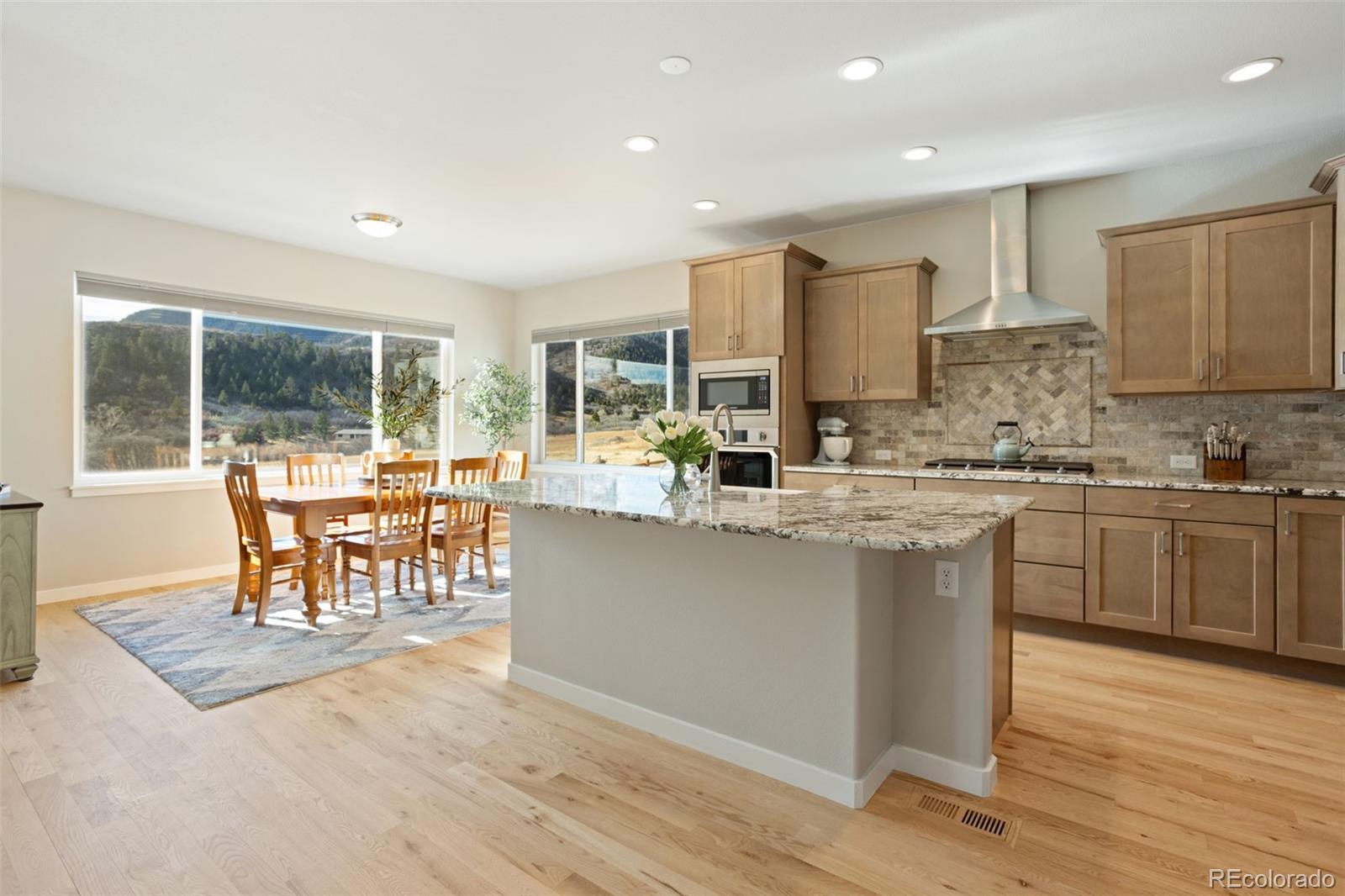 MLS Image #12 for 4745  mesa top drive,monument, Colorado