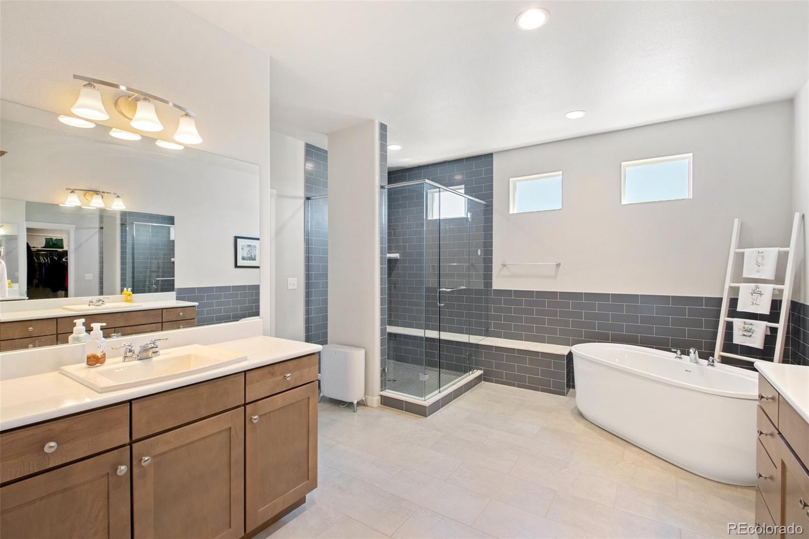 MLS Image #20 for 4745  mesa top drive,monument, Colorado