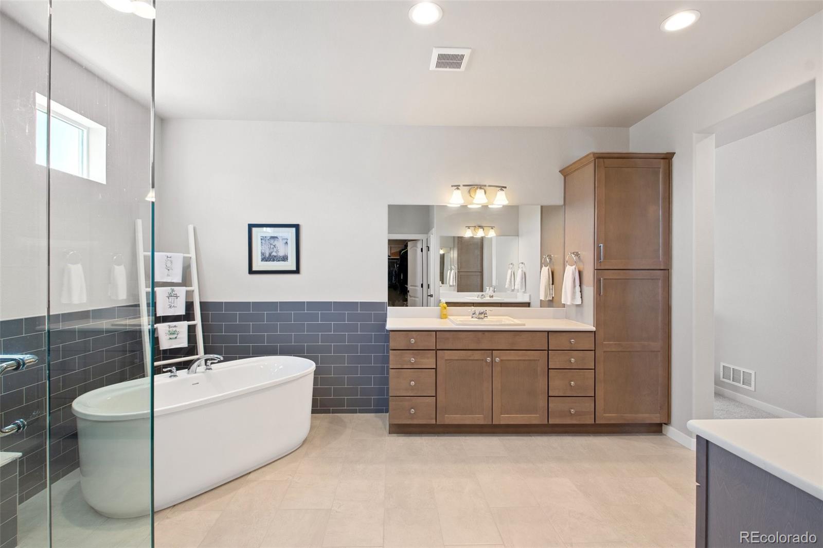 MLS Image #21 for 4745  mesa top drive,monument, Colorado