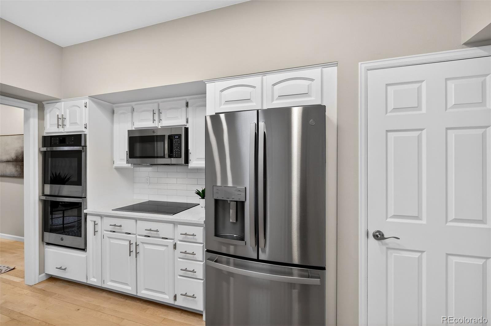 MLS Image #13 for 2800 s university boulevard,denver, Colorado