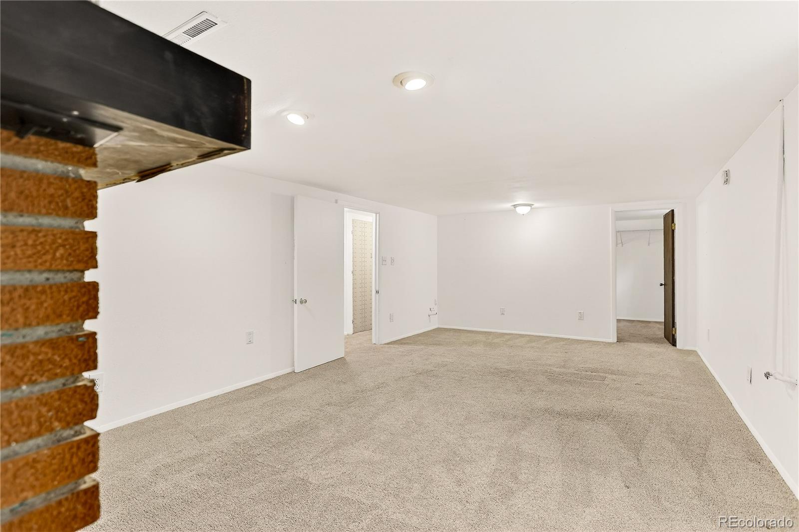 MLS Image #24 for 2862 s zenobia street,denver, Colorado