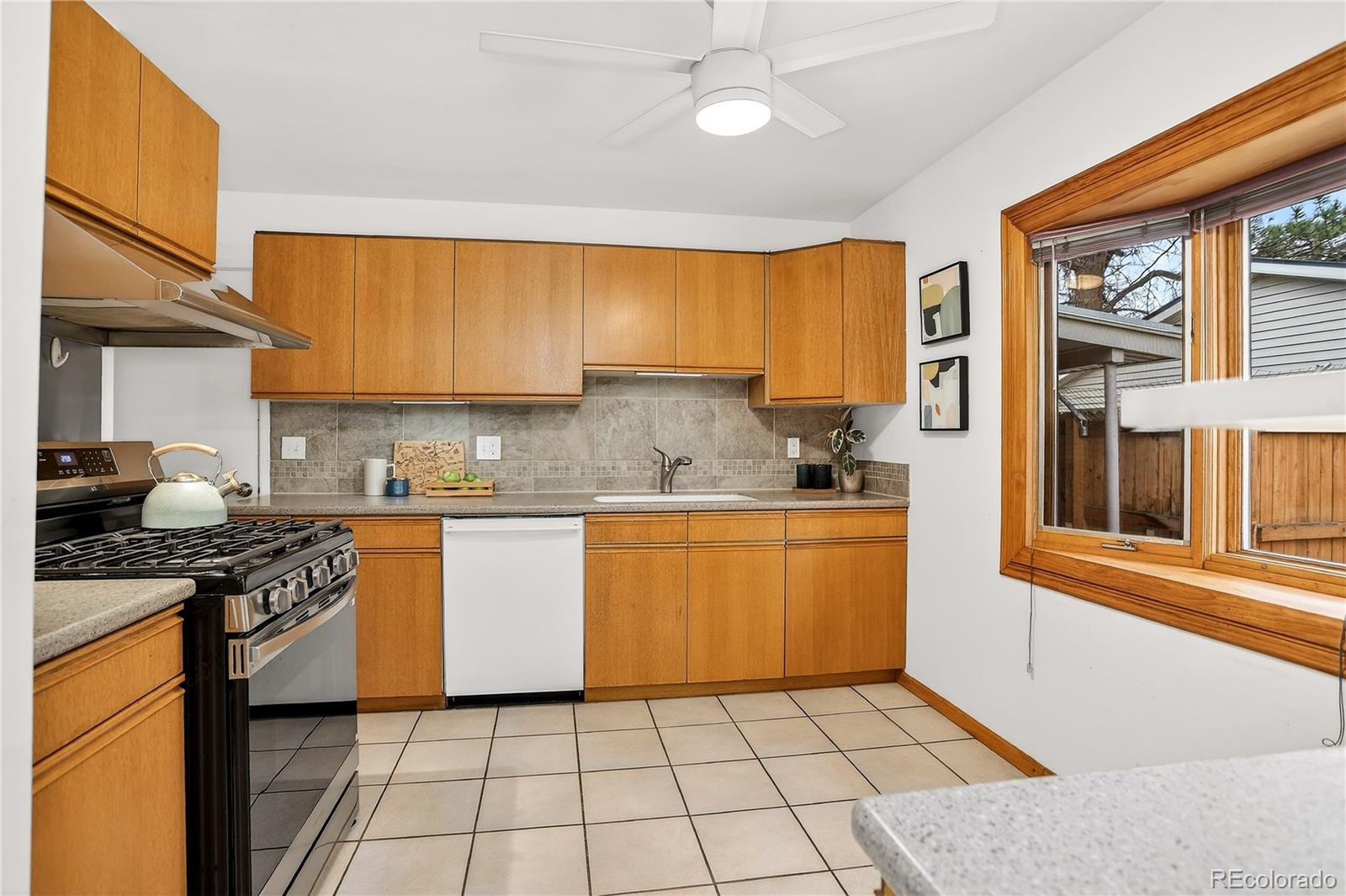 MLS Image #8 for 2862 s zenobia street,denver, Colorado