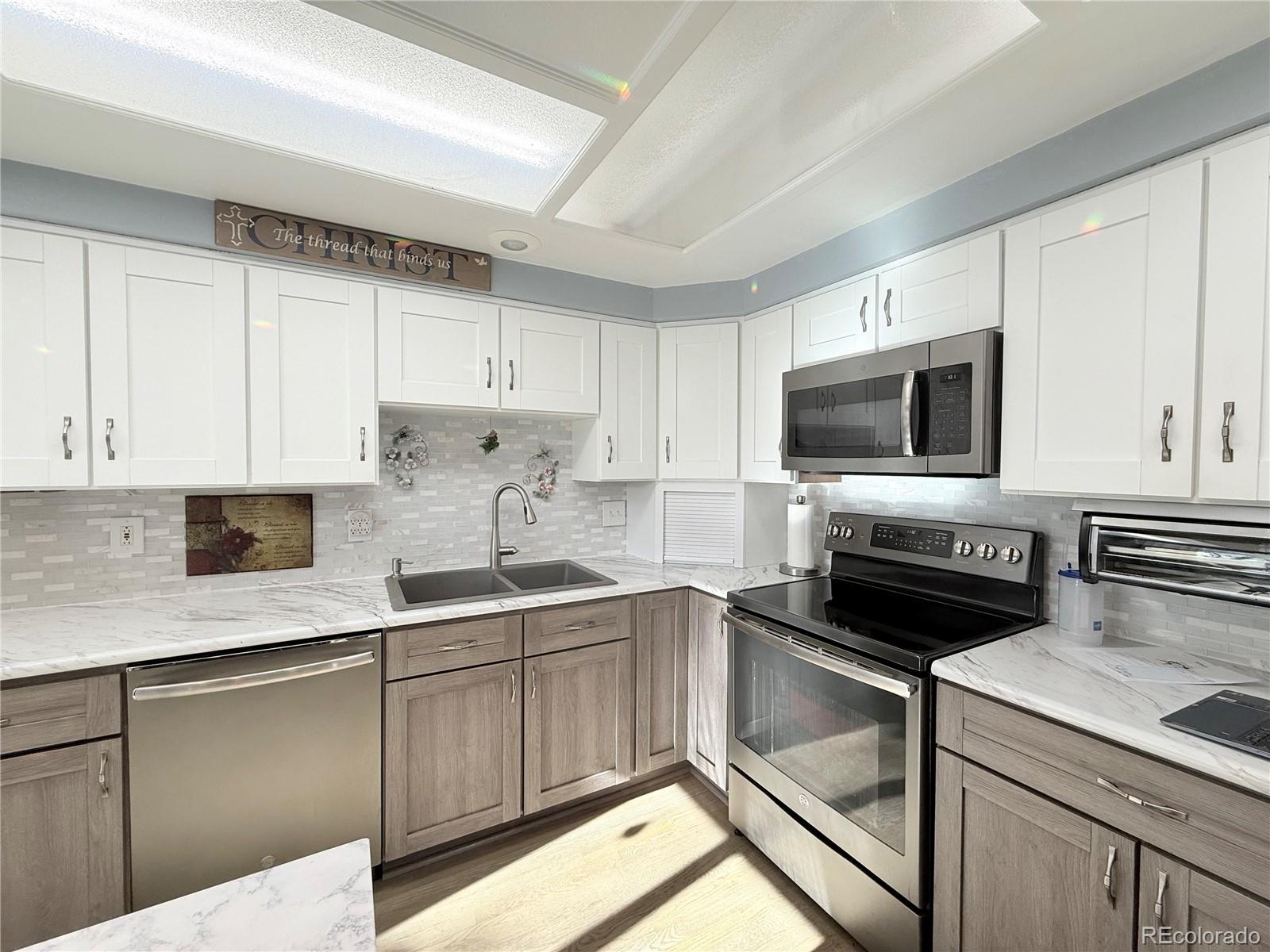 MLS Image #9 for 7584 w euclid drive,littleton, Colorado