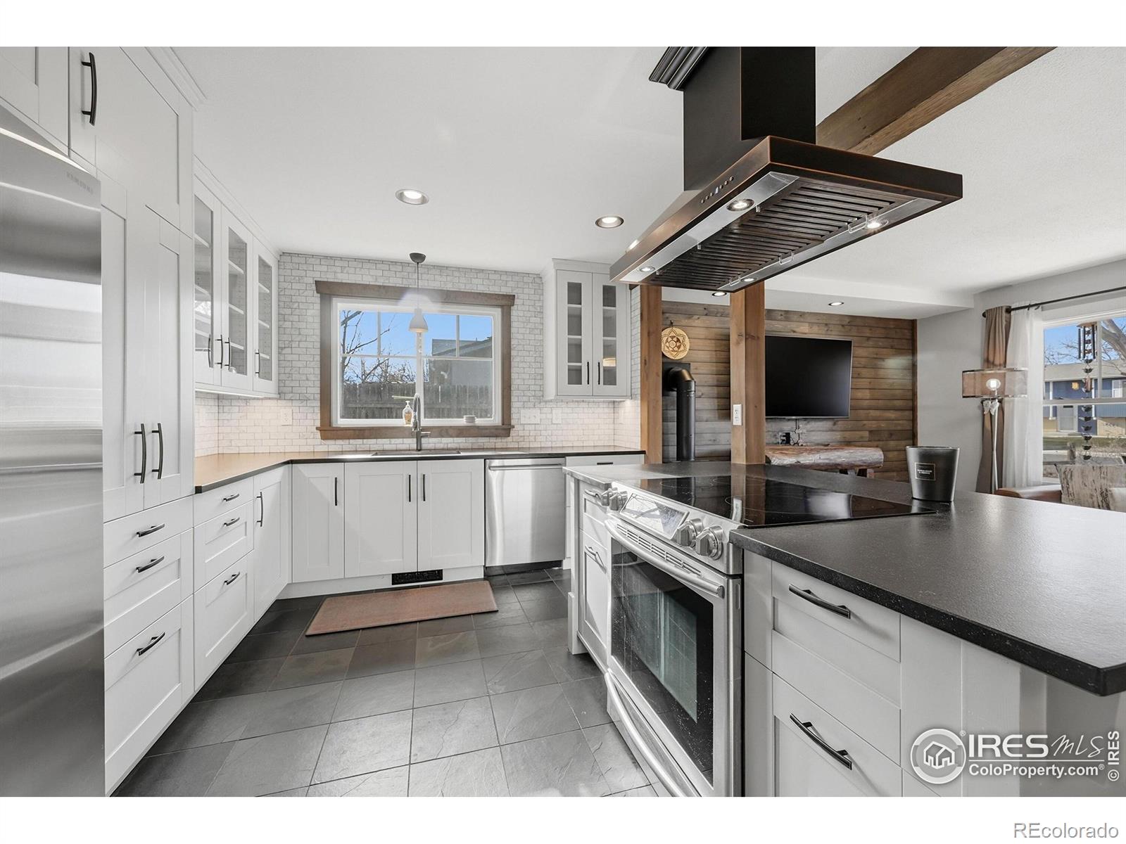 MLS Image #7 for 720  hilltop street,longmont, Colorado