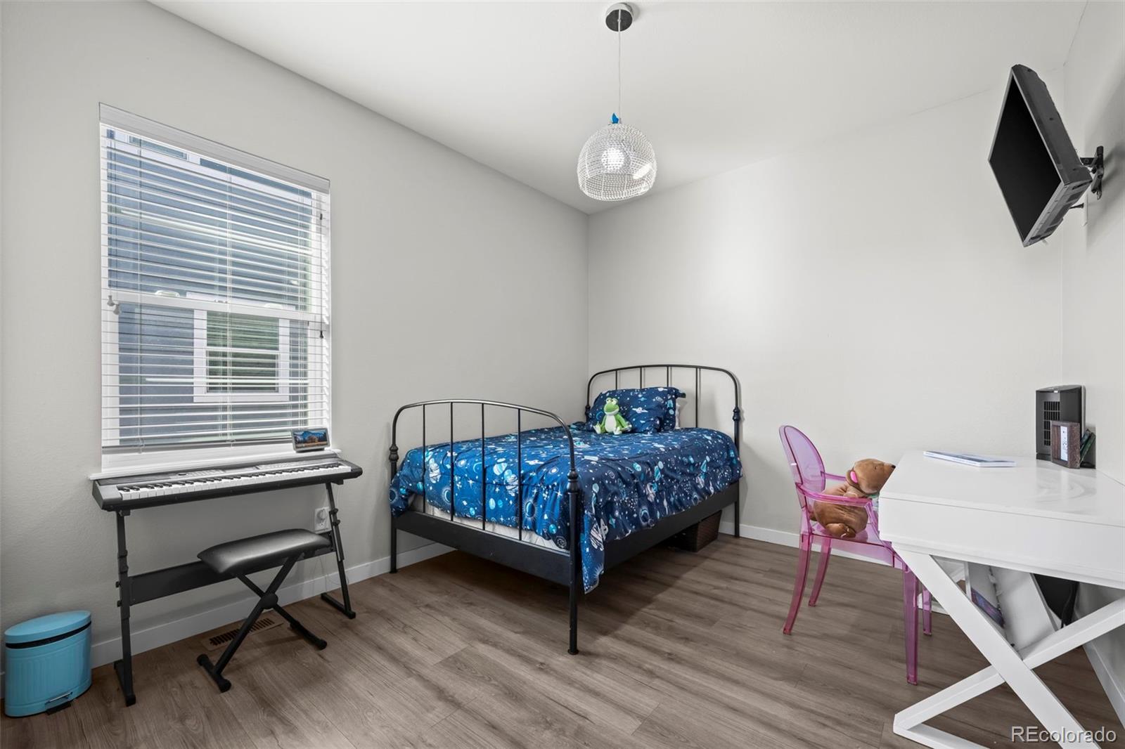 MLS Image #15 for 16486 w 94th drive,arvada, Colorado