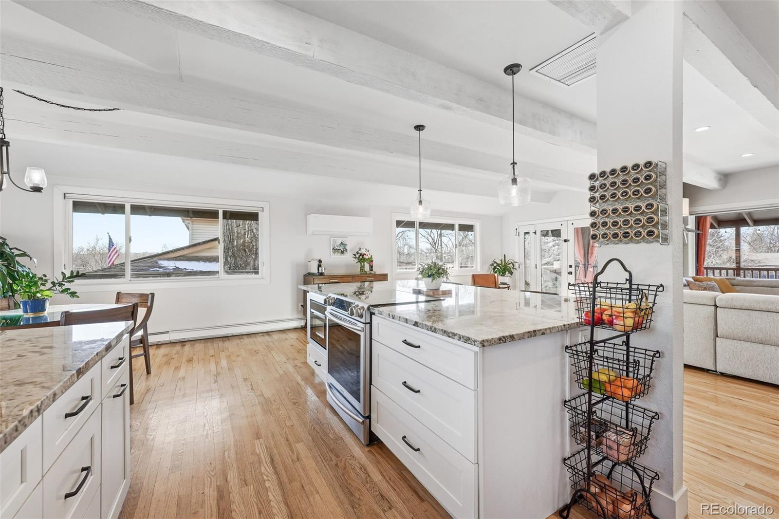 MLS Image #13 for 2711 s pierce street,denver, Colorado