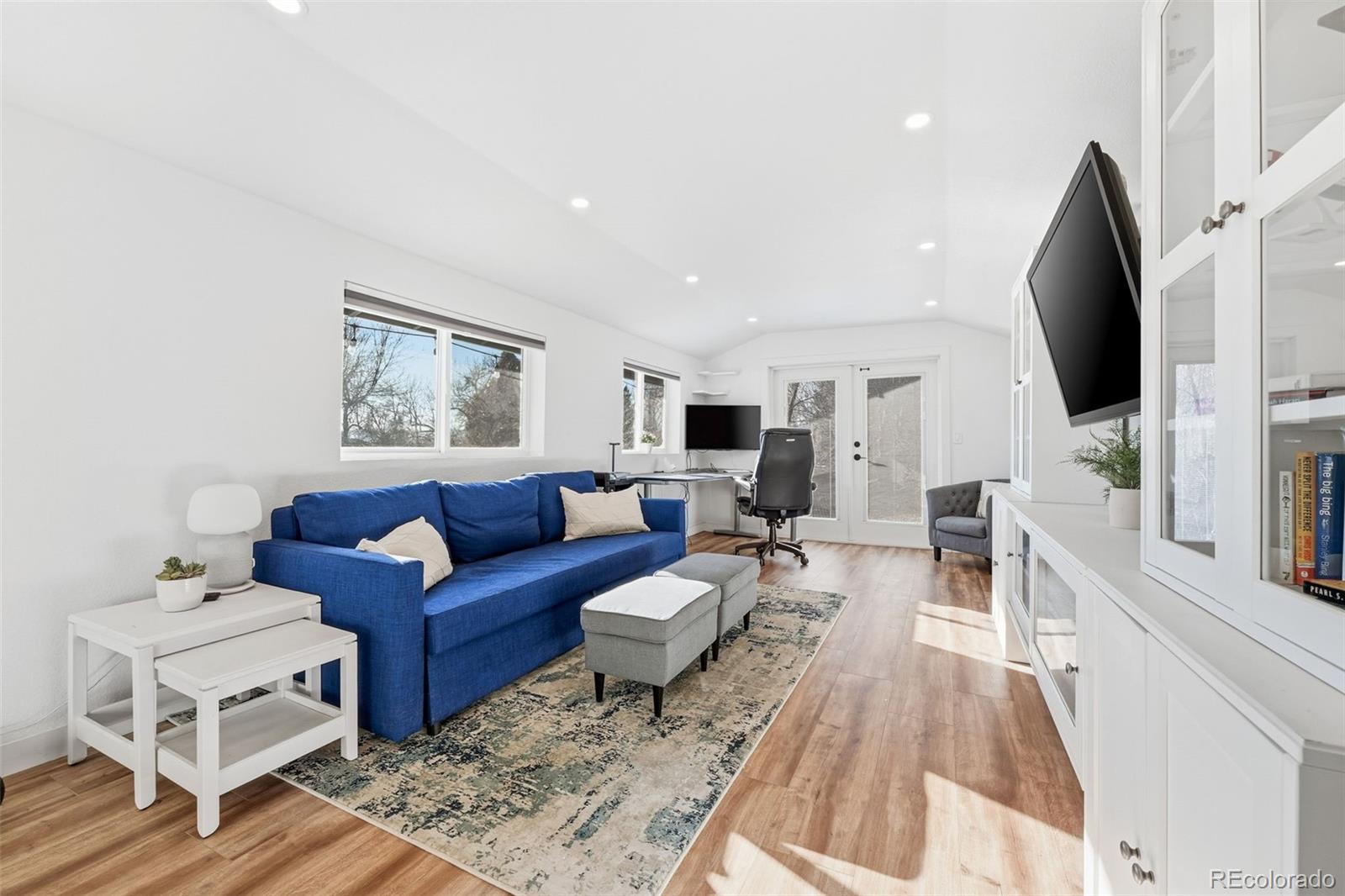 MLS Image #18 for 2711 s pierce street,denver, Colorado