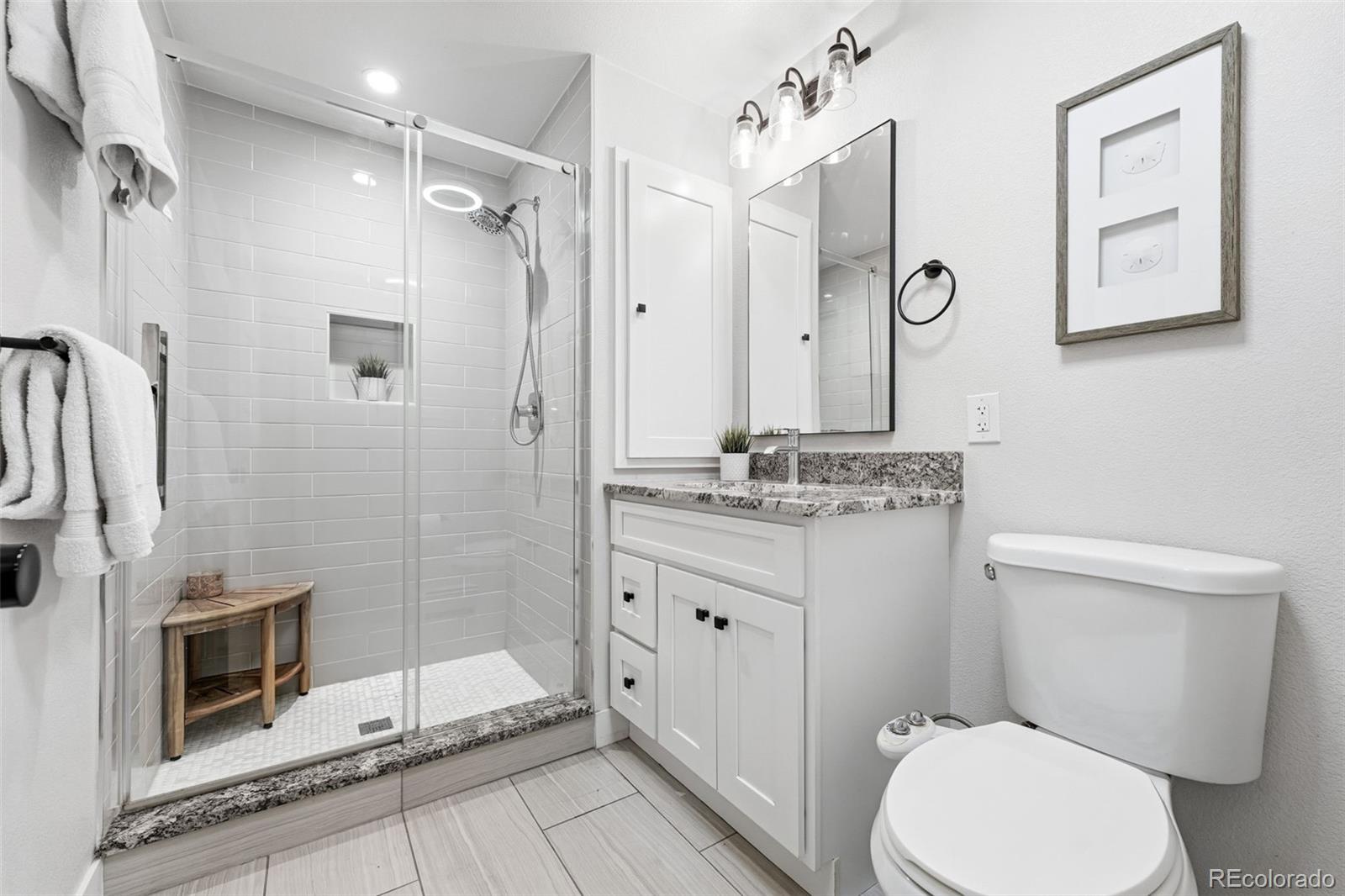 MLS Image #20 for 2711 s pierce street,denver, Colorado