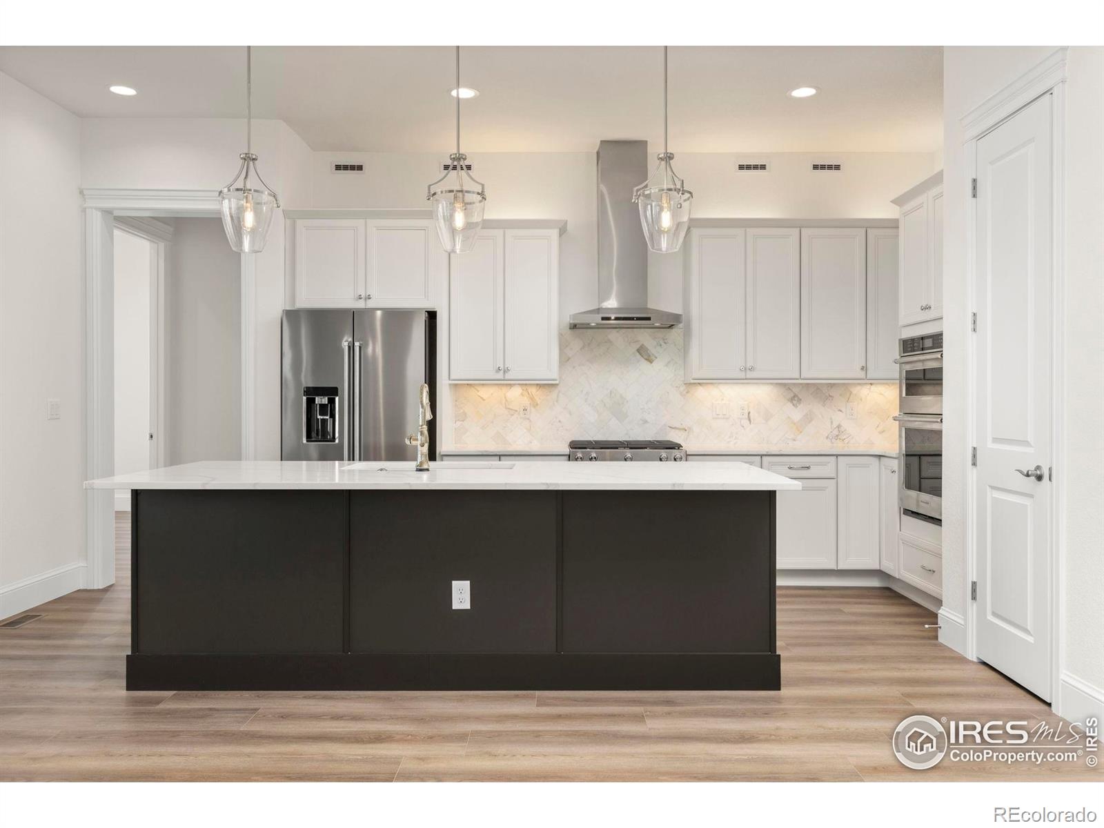 MLS Image #10 for 1631  poplar drive,erie, Colorado