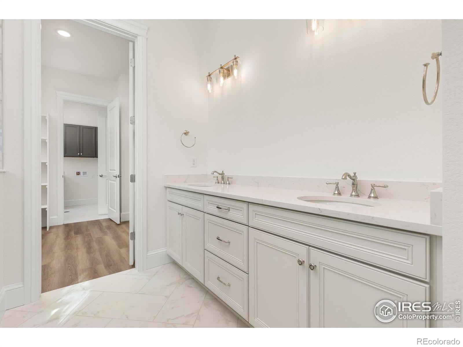 MLS Image #14 for 1631  poplar drive,erie, Colorado