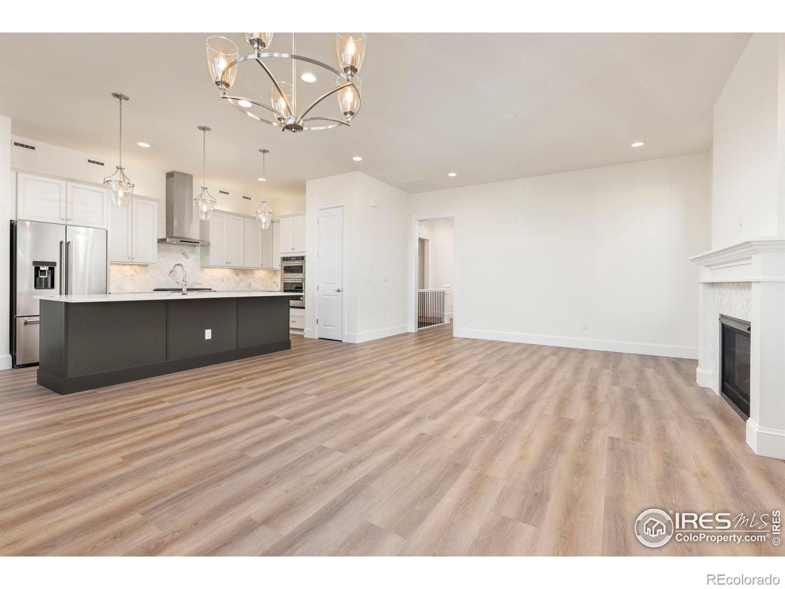 MLS Image #7 for 1631  poplar drive,erie, Colorado